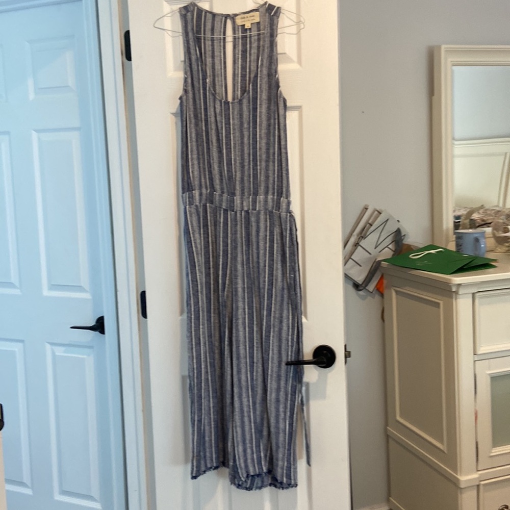 Jumpsuit - Picture 3 of 3